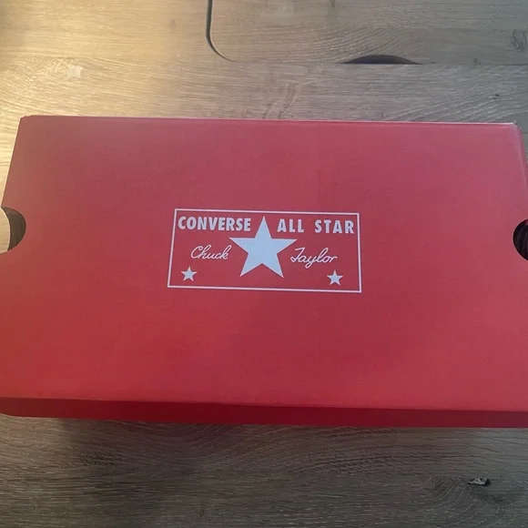 Converse Orange High-Top Sneakers with Iconic Design - Picture 6 of 6